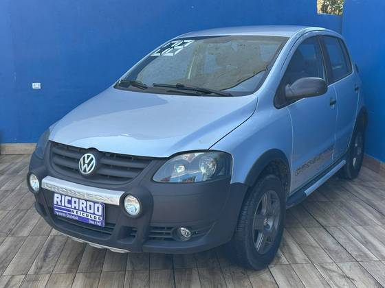 VOLKSWAGEN CROSSFOX 1.6 MI FLEX 8V 4P MANUAL VOLKSWAGEN CROSSFOX 1.6 MI FLEX 8V 4P MANUAL